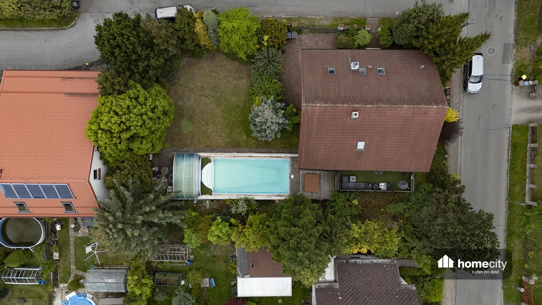 Prodej domu 183 m² s pozemkem 823 m² — photo 2