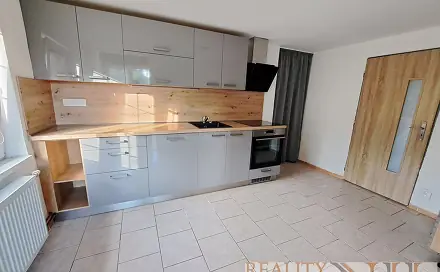 Pronájem domu 80 m² s pozemkem 751 m², Pode Dvory, Plzeň - Bolevec