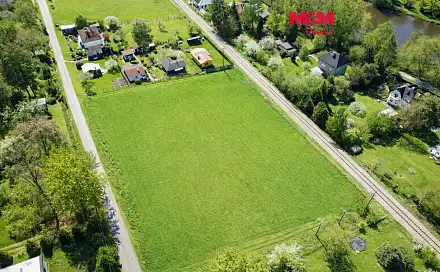 Prodej stavebního pozemku 5 501 m², Lštění, okres Benešov
