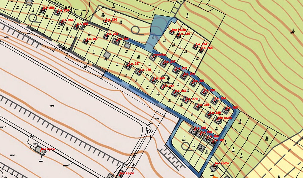 Prodej komerčního pozemku 60 m², Hradčany – náhled fotky 3