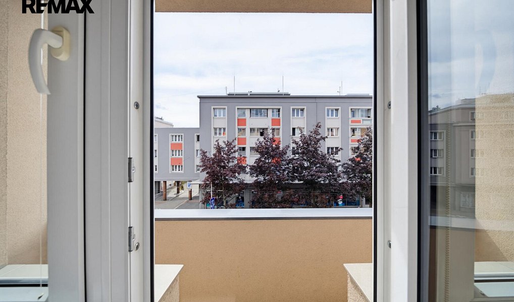 Prodej bytu 1+1 36 m², Hradec Králové – náhled fotky 20
