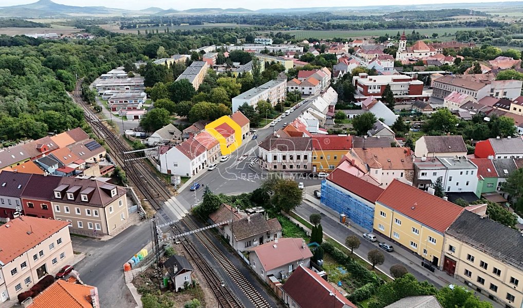 Prodej domu 287 m² s pozemkem 412 m², Postoloprty – náhled fotky 8