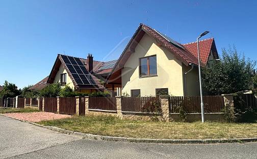 Prodej bytu 3+kk 84 m², Zvole, okres Praha-západ