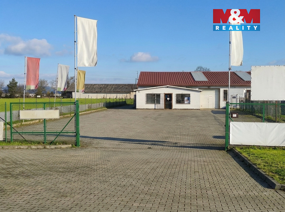 Prodej obchodních prostor 972 m² – fotografie 3