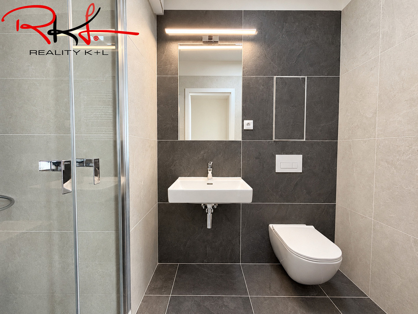 Pronájem bytu 1+kk 25 m² – fotografie 5