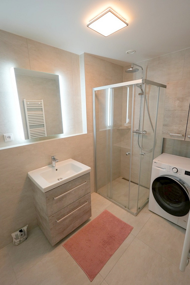 Pronájem bytu 1+kk 39 m² – fotografie 5