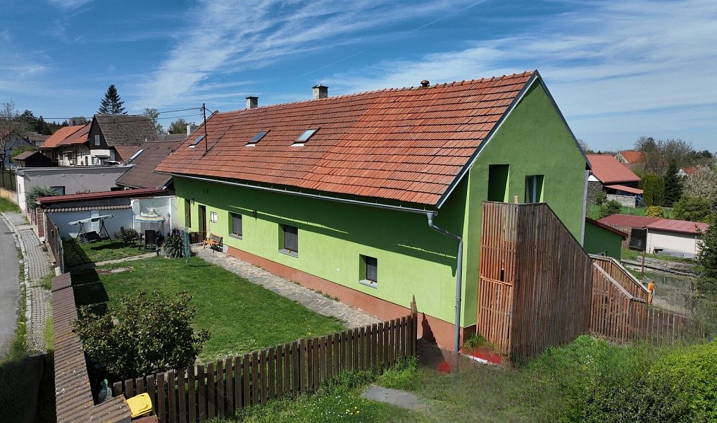 Prodej domu 165 m² s pozemkem 604 m², Lošany – náhled fotky 20