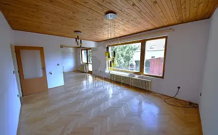 Prodej domu 200 m² s pozemkem 877 m², Ke Křížku, Hradec Králové - Roudnička