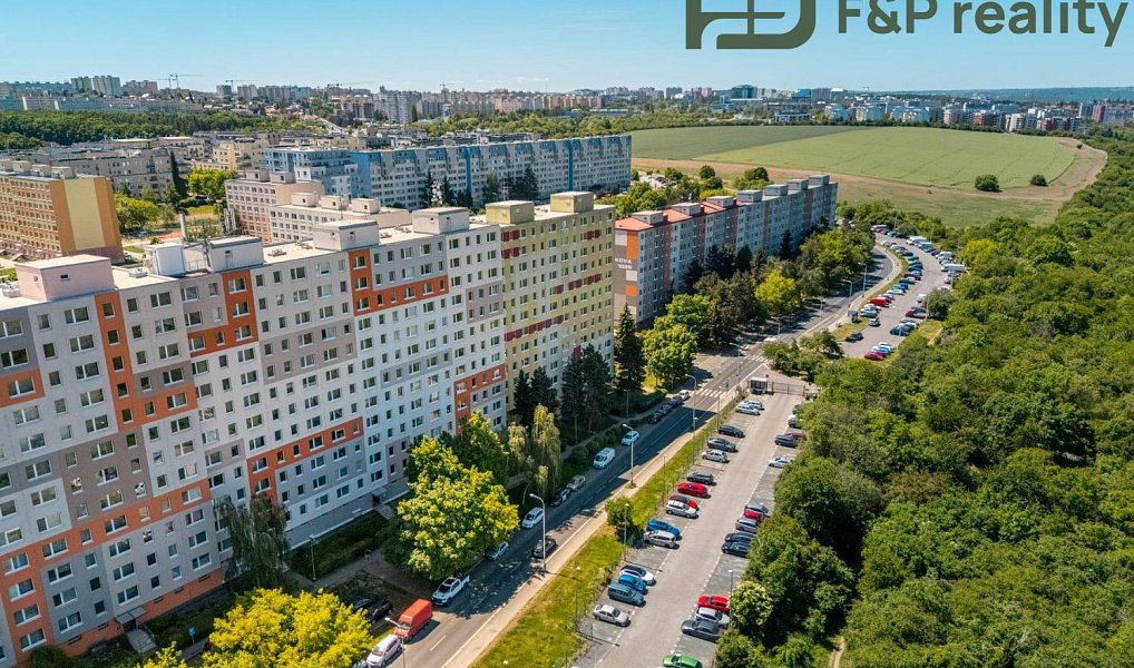 Prodej bytu 3+1 72 m², Praha – náhled fotky 24