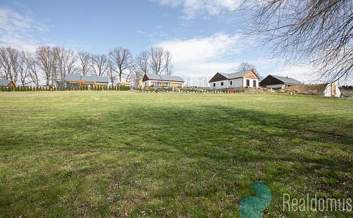 Prodej stavebního pozemku 1 892 m², Struhařov, okres Benešov