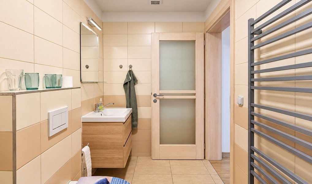 Pronájem bytu 2+1 62 m², Těchařovice – náhled fotky 7