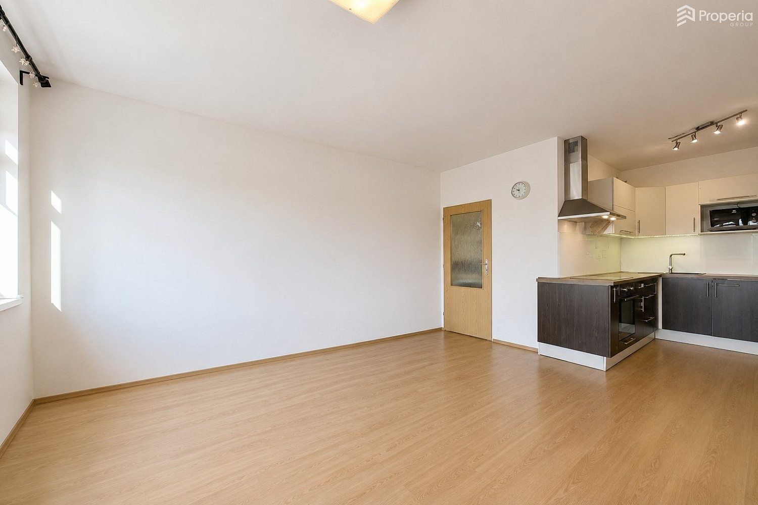 Pronájem bytu 2+kk 49 m² — photo 3
