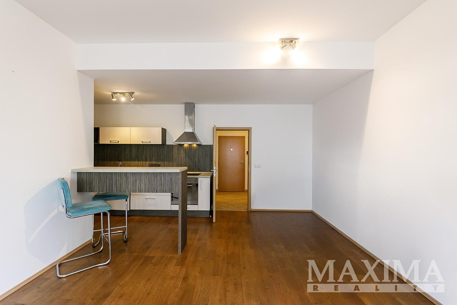 Pronájem bytu 1+kk 48 m² – fotografie 4