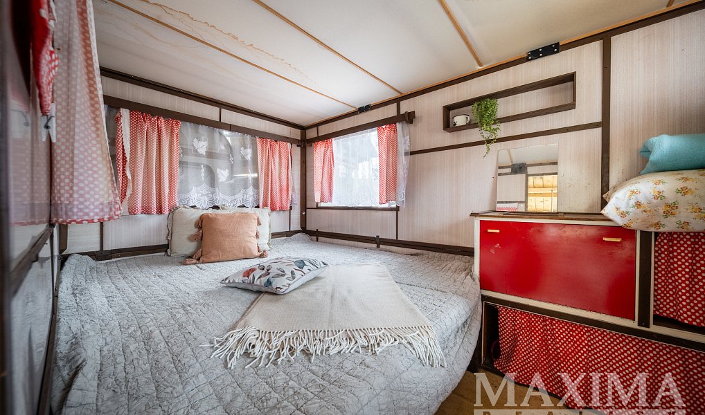 Prodej zahrady 2 304 m², Olešnice – náhled fotky 8