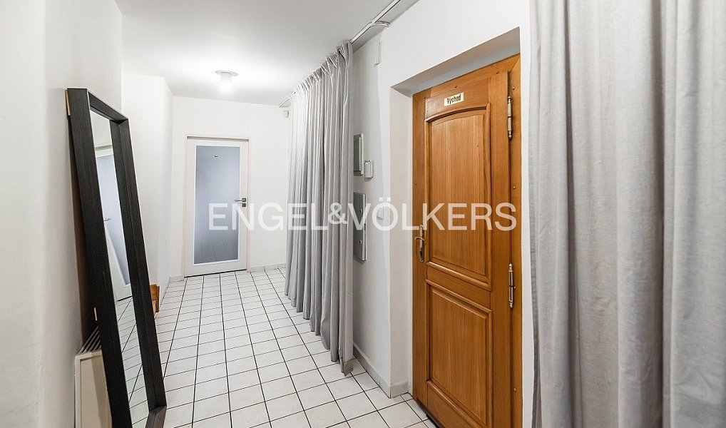 Pronájem kanceláře 93 m², Praha – náhled fotky 6