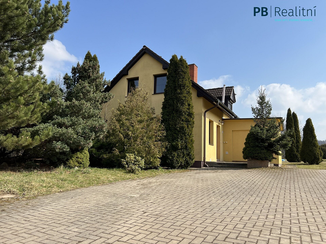 Prodej domu 141 m² s pozemkem 1 719 m² – pohled 2