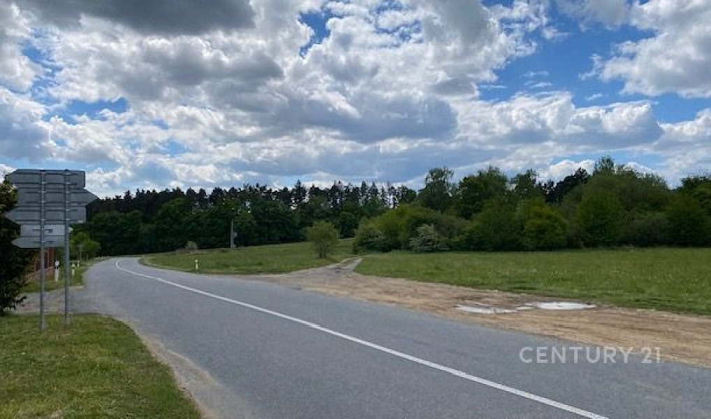 Prodej stavebního pozemku 1 974 m², Hostěnice – náhled fotky 4