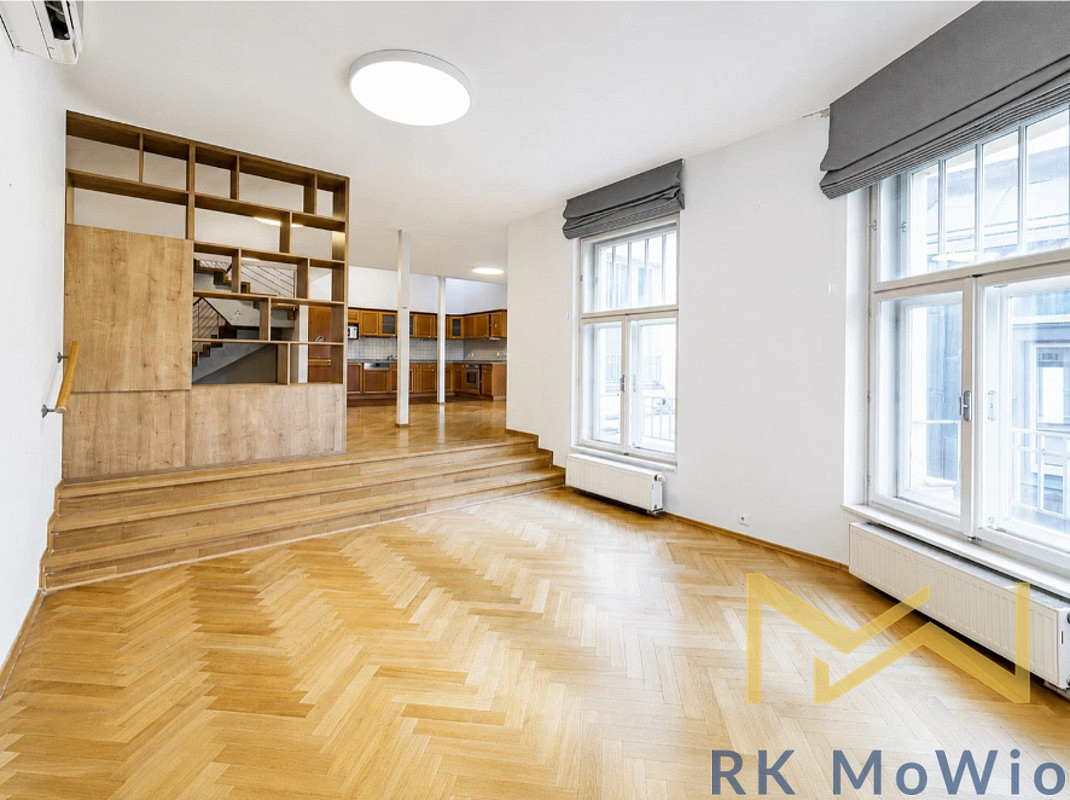 Pronájem bytu 5+kk 202 m² – fotografie 2