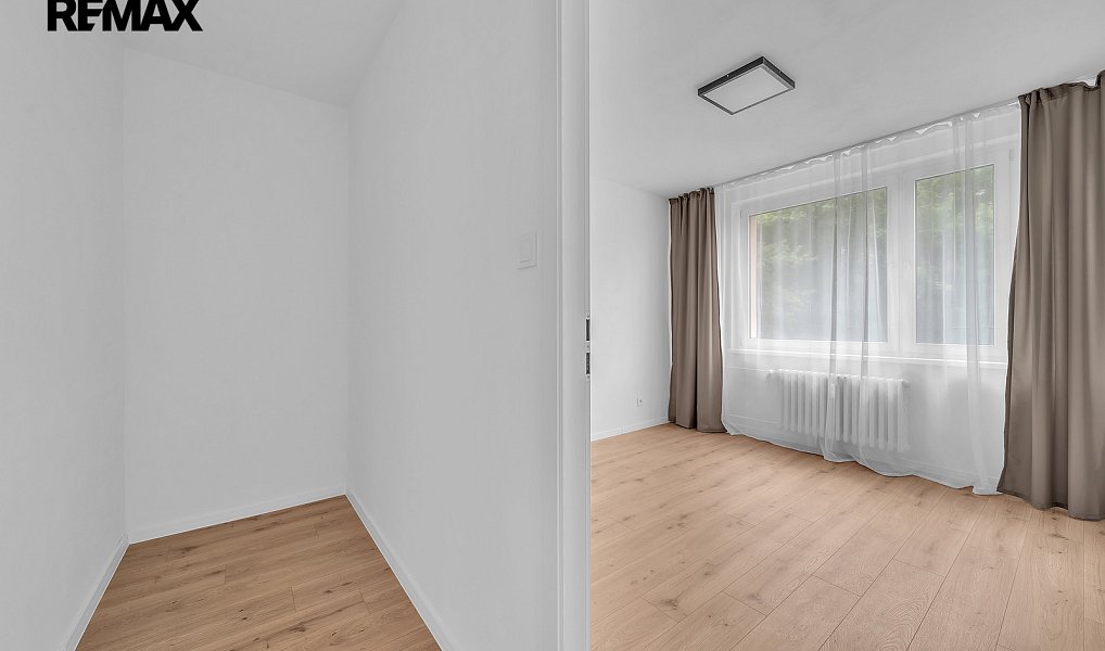 Prodej bytu 3+1 95 m², Hradec Králové – náhled fotky 2