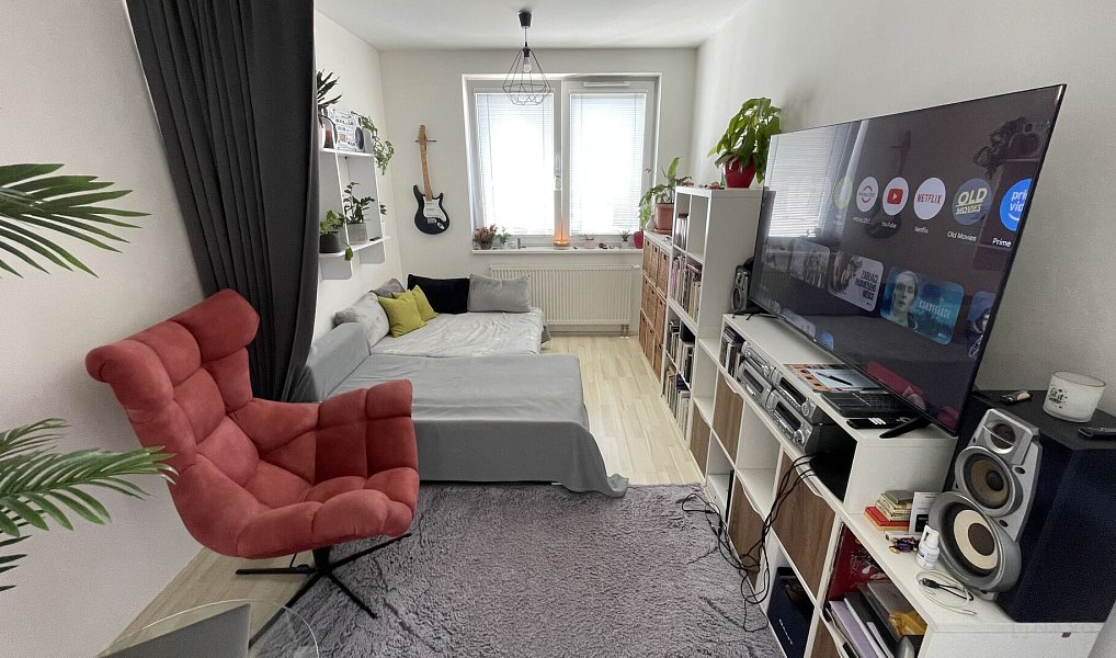 Prodej bytu 1+kk 37 m², Praha – náhled fotky 7