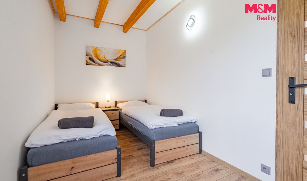 Prodej ubytovacího objektu 226 m², Lipno nad Vltavou – náhled fotky 20