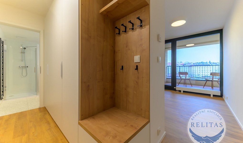 Pronájem bytu 1+kk 31 m², Praha – náhled fotky 5