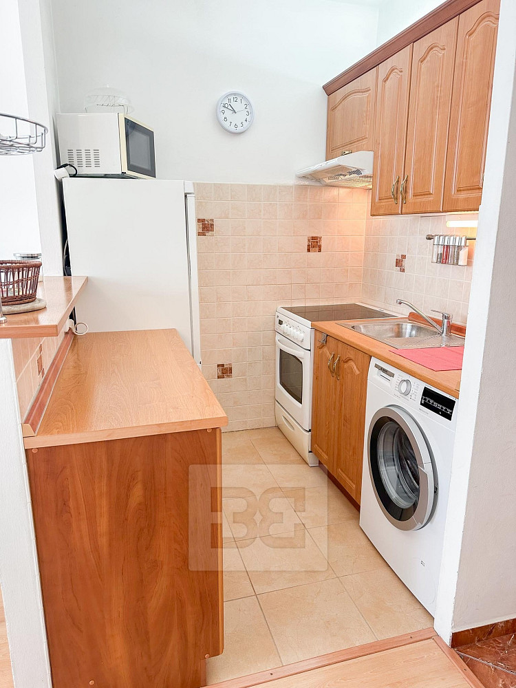 Pronájem bytu 1+kk 24 m² – fotografie 2