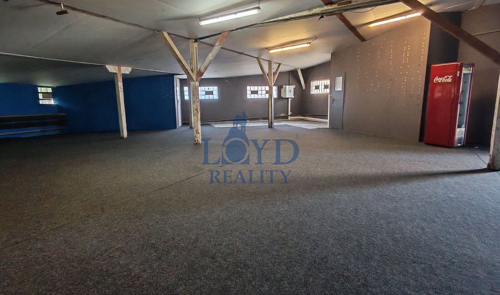 Pronájem skladovacích prostor 662 m², Karlovy Vary – náhled fotky 2