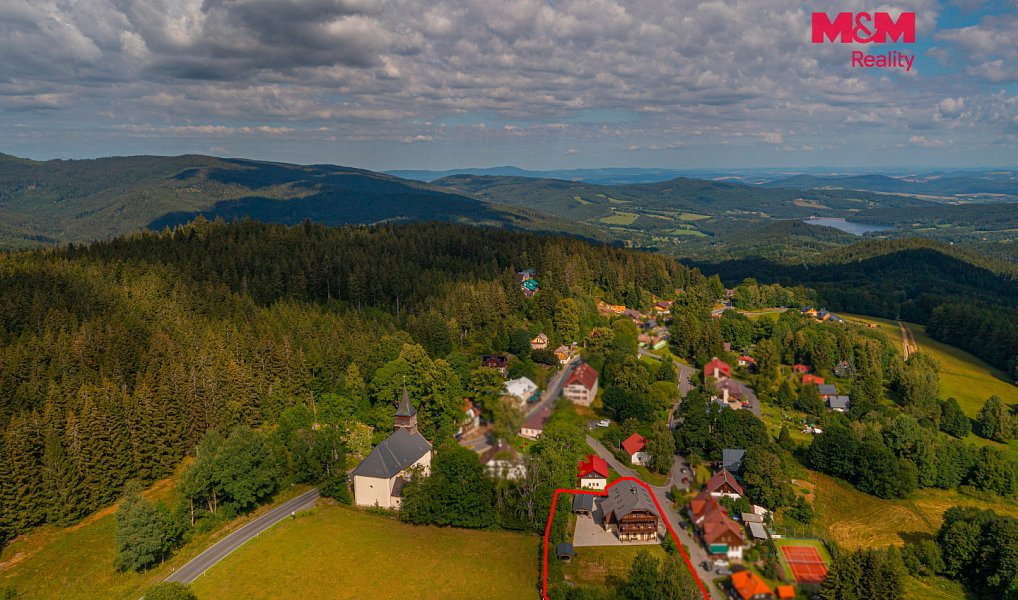 Prodej domu 910 m² s pozemkem 2 881 m², Železná Ruda – náhled fotky 22