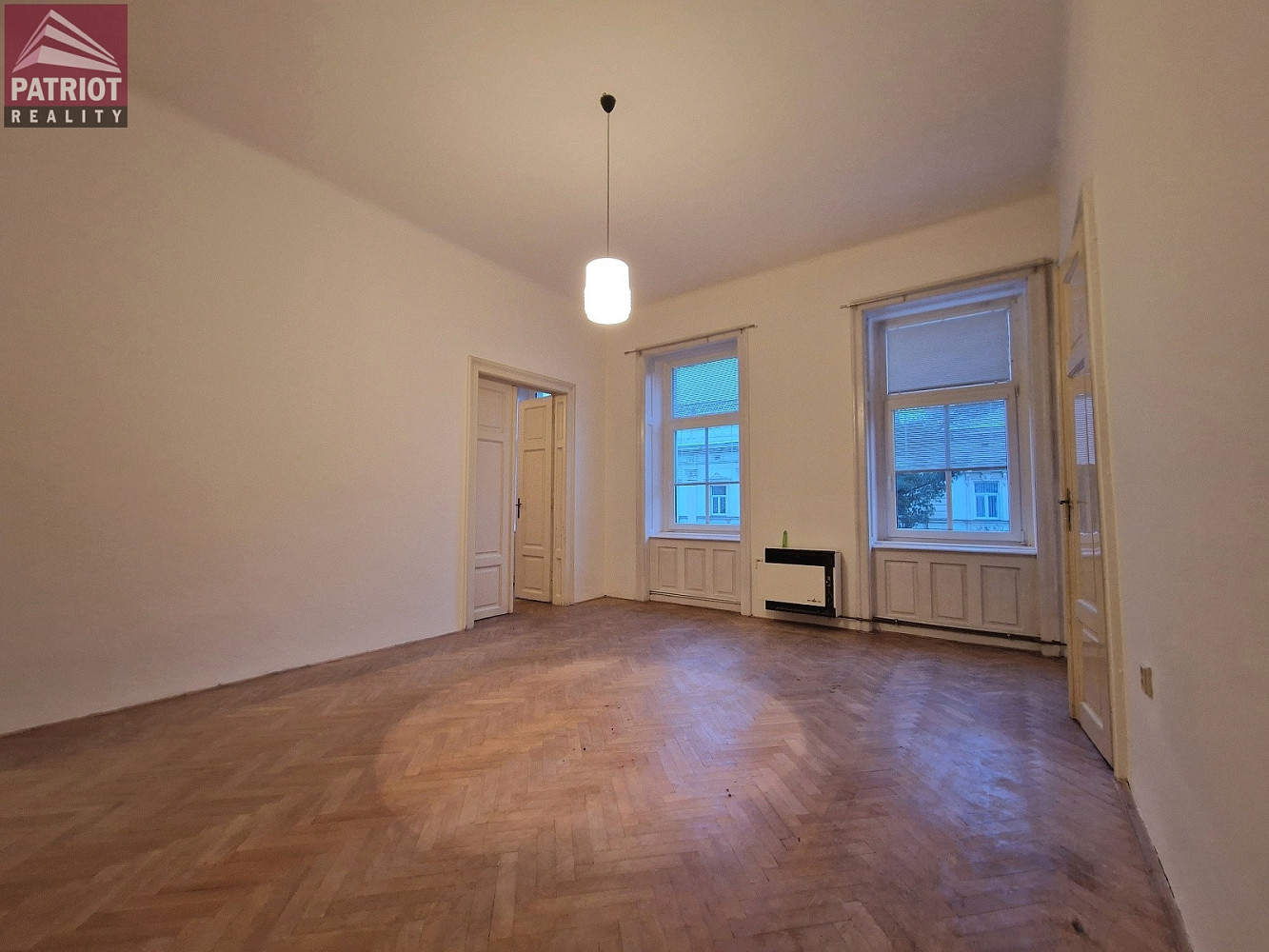 Pronájem bytu 4+1 134 m² – fotografie 4