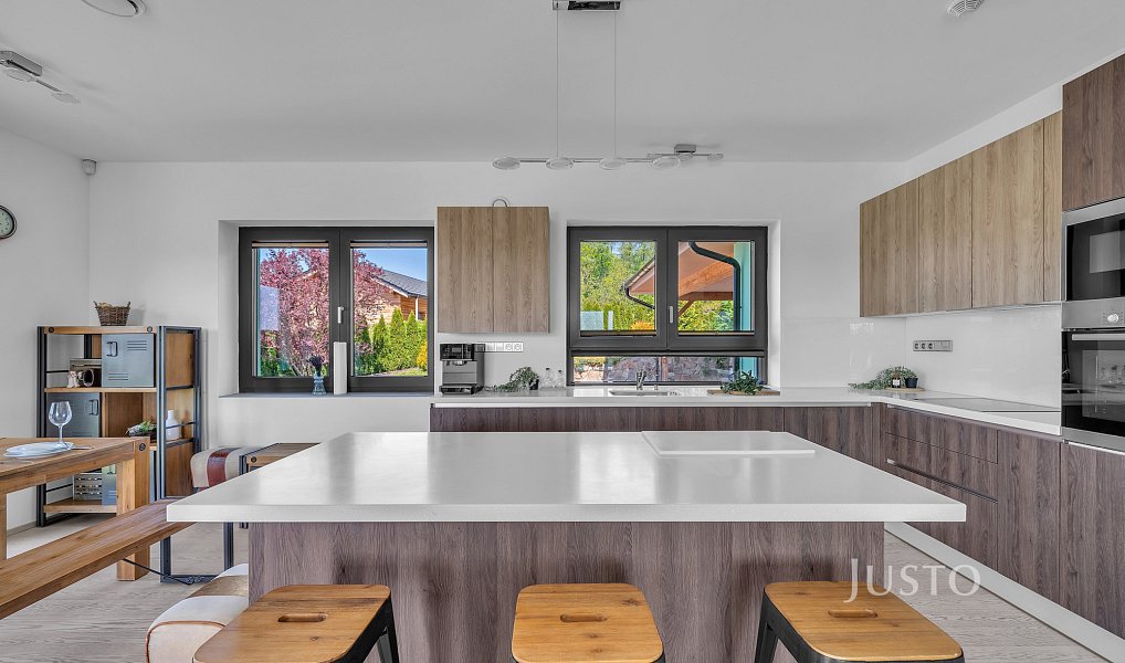 Prodej domu 188 m² s pozemkem 3 413 m², Stará Huť – náhled fotky 13