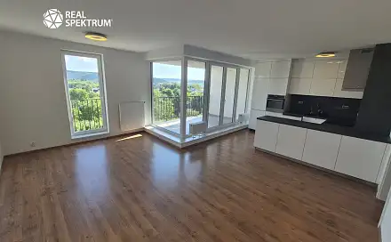 Pronájem bytu 3+kk 74 m²