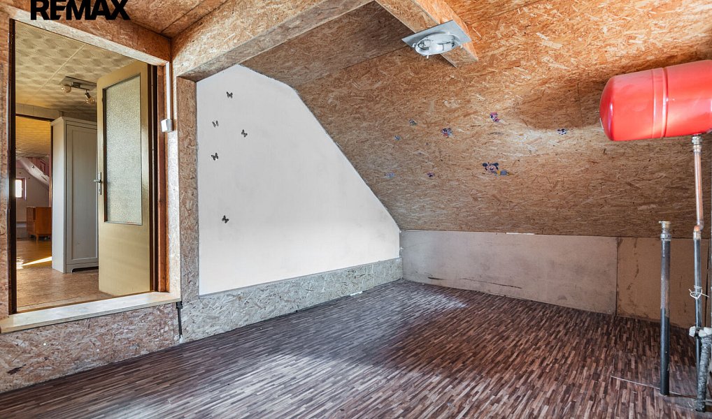 Prodej domu 166 m² s pozemkem 671 m², Sedlec-Prčice – náhled fotky 18