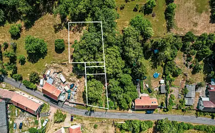 Prodej stavebního pozemku 2 875 m², Bitozeves - Tatinná, okres Louny