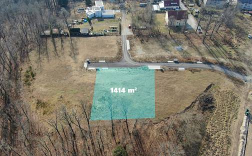 Prodej stavebního pozemku 1 414 m², Lesní, Hluboká nad Vltavou, okres České Budějovice