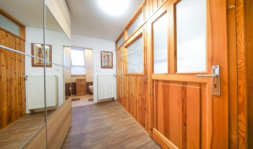 Prodej domu 324 m² s pozemkem 399 m², Praha – náhled fotky 22