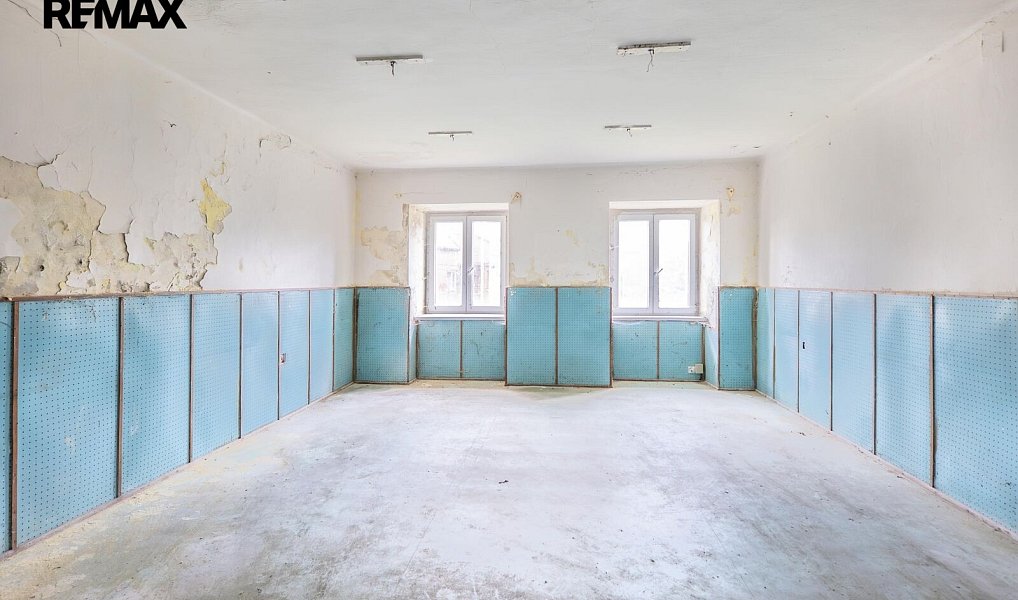 Prodej domu 522 m² s pozemkem 2 951 m², Hořovičky – náhled fotky 4