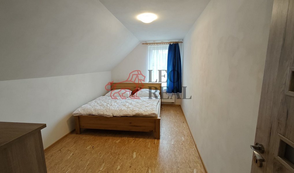 Prodej domu 140 m² s pozemkem 1 045 m², Mladé Buky – náhled fotky 7