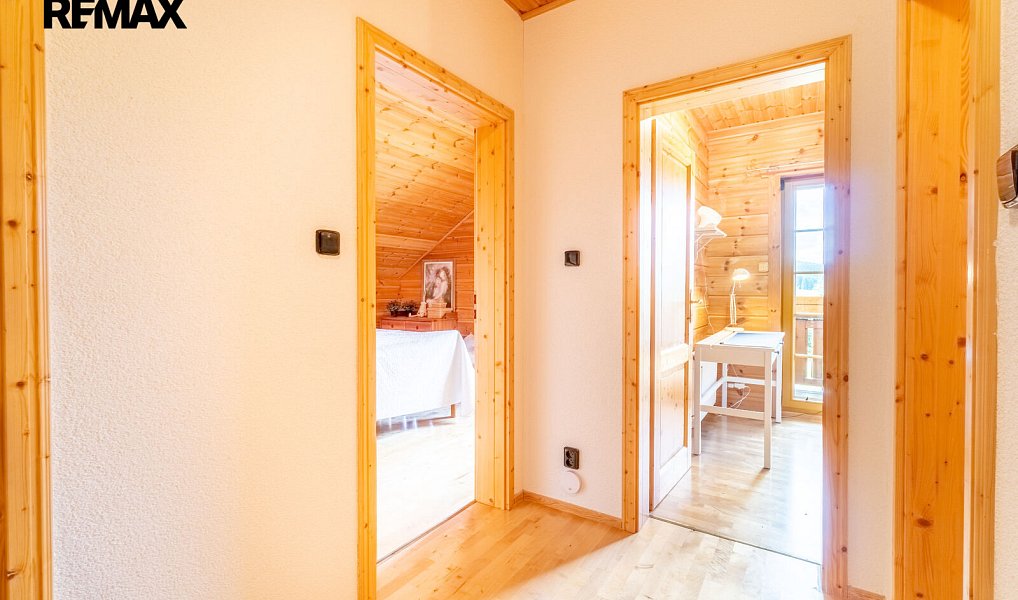 Prodej domu 195 m² s pozemkem 604 m², Loučná pod Klínovcem – náhled fotky 20