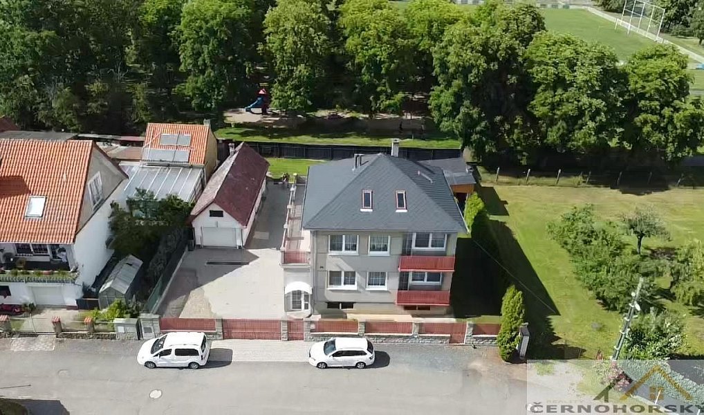 Prodej domu 363 m² s pozemkem 870 m², Mutějovice – náhled fotky 8