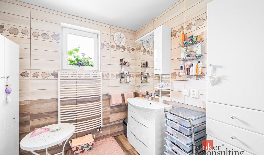 Prodej domu 322 m² s pozemkem 1 262 m², Plzeň – náhled fotky 23