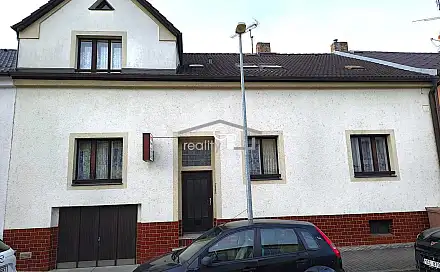 Pronájem domu 197 m² s pozemkem 347 m², Jar. Ježka, České Budějovice - České Budějovice 5