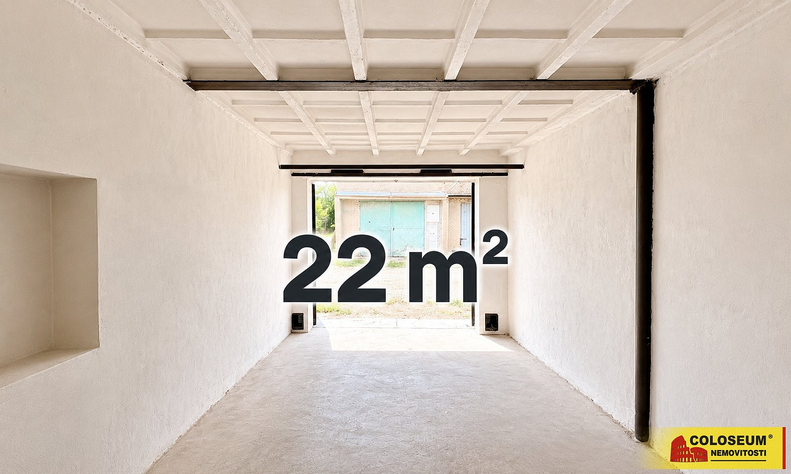 Ivančice - Letkovice, garáž 22 m2, řadová, možnost zavedení elektřiny - garáž – fotografie 2