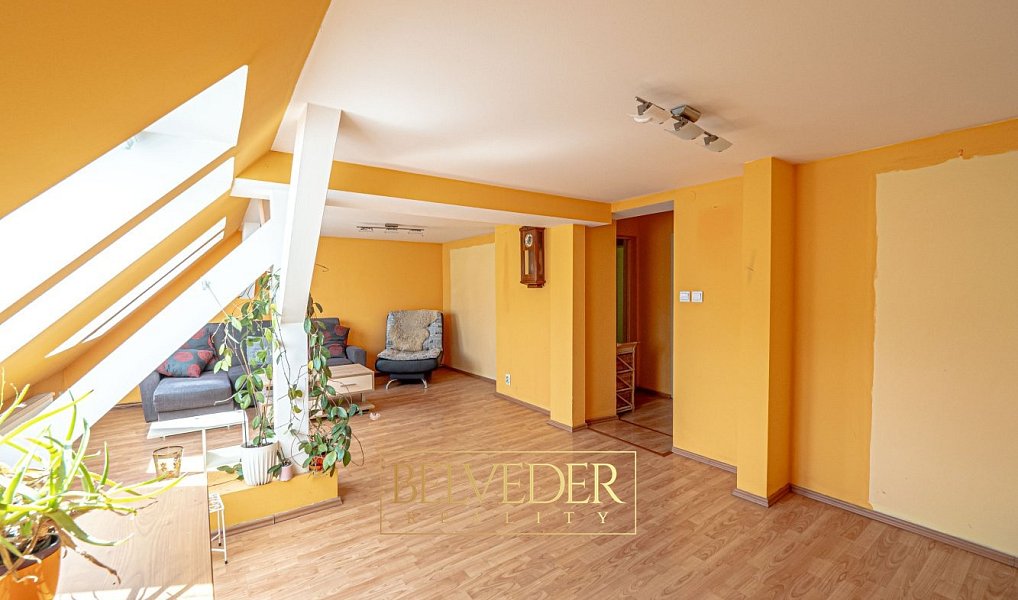 Prodej bytu 3+1 80 m², Teplice – náhled fotky 11