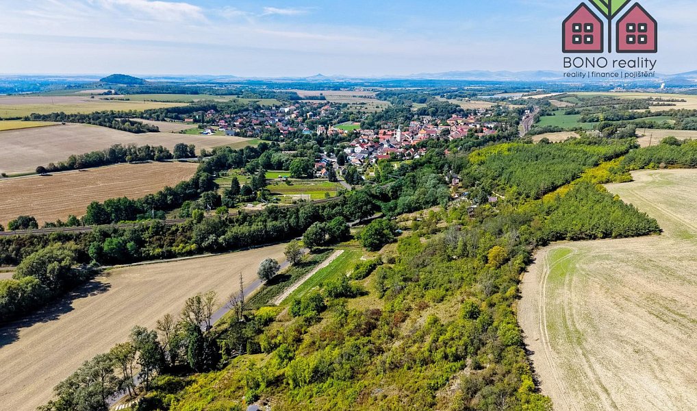 Prodej zahrady 1 950 m², Hoštka – náhled fotky 8