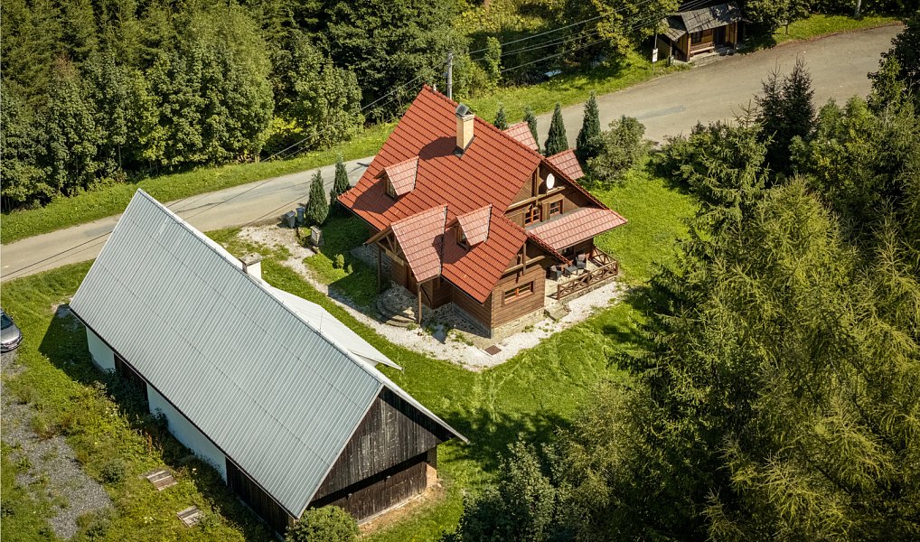 Prodej ubytovacího objektu 155 m², Karolinka – náhled fotky 2
