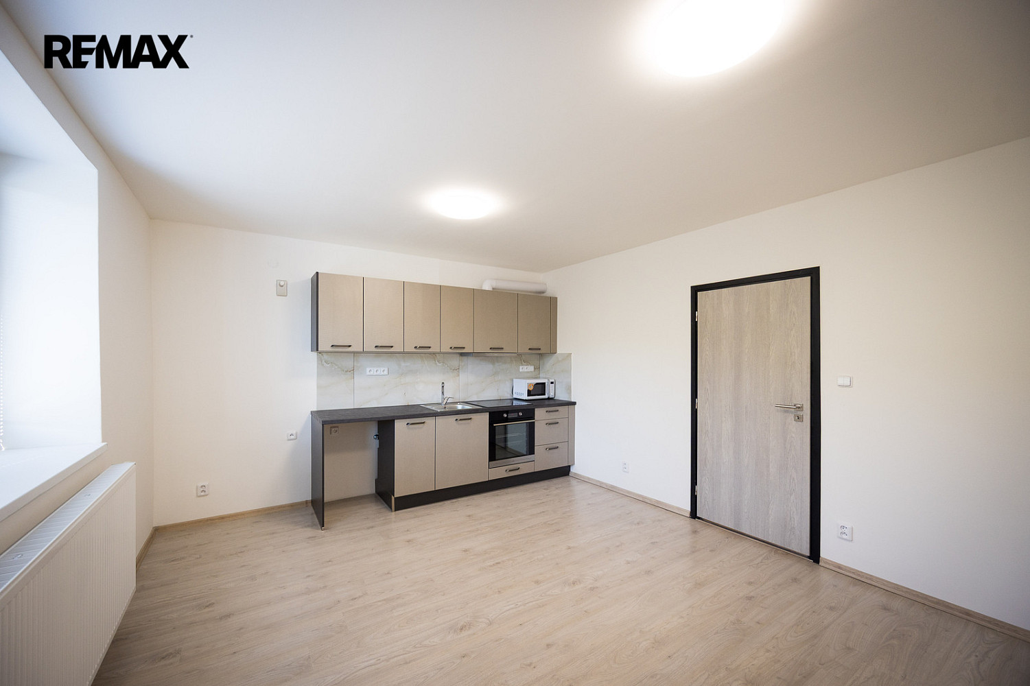 Pronájem bytu 2+kk 39 m² — photo 4