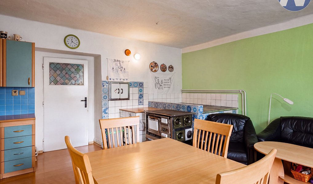 Prodej domu 172 m² s pozemkem 1 212 m², Slabčice – náhled fotky 6