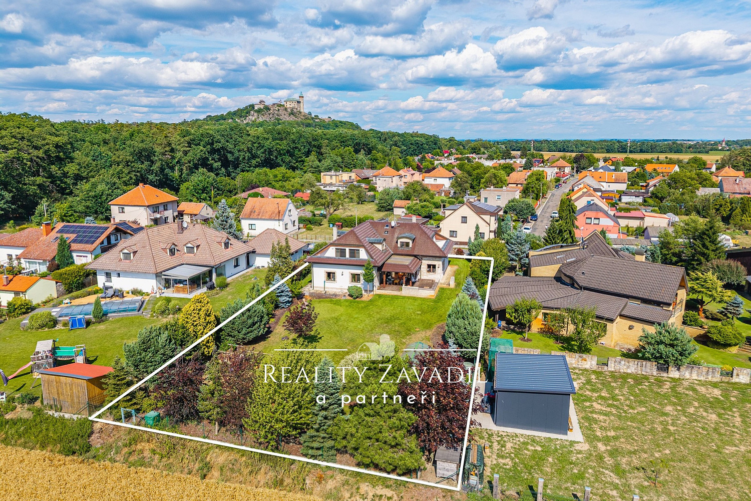 Prodej domu 475 m² s pozemkem 1 627 m²