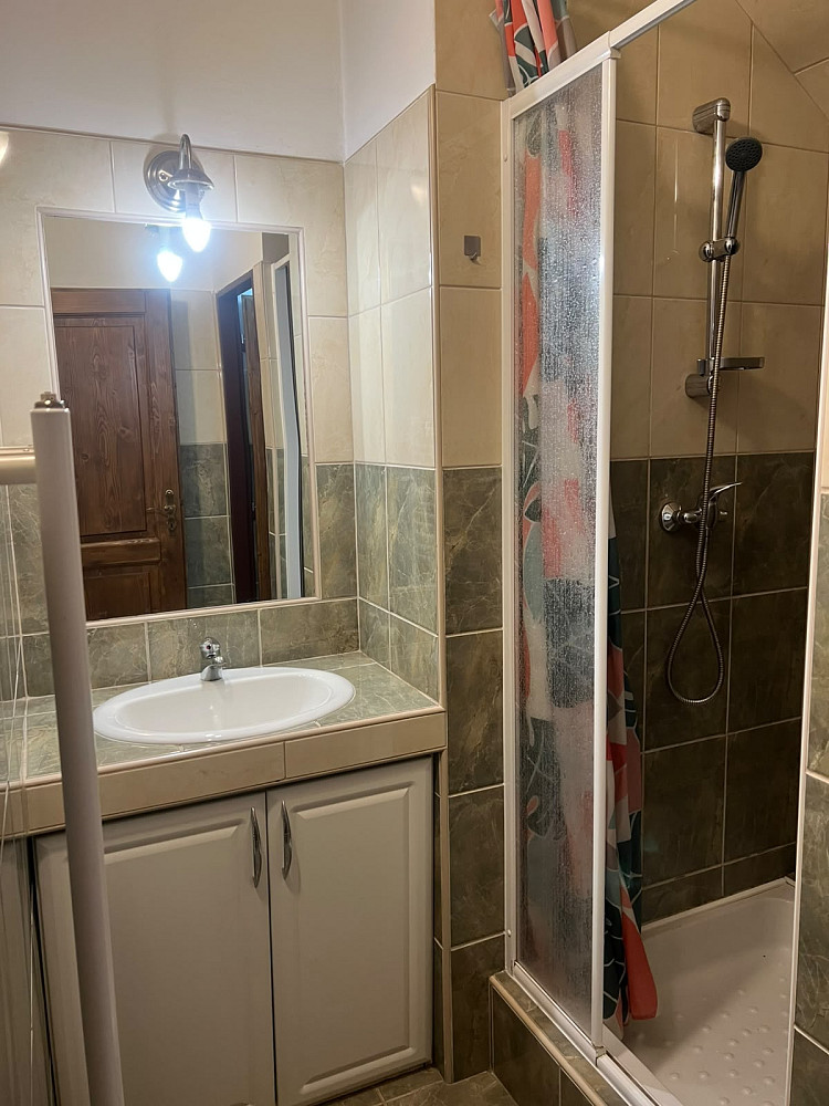 Pronájem bytu 2+kk 40 m² – další